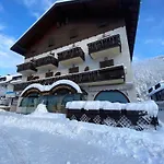 Szálloda International