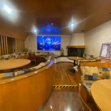 International 3* 塔尔维西奥