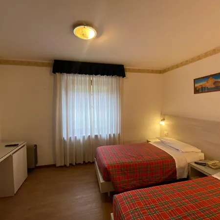 International Hotel 3*