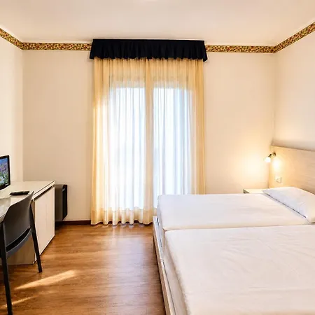 Szálloda International Tarvisio